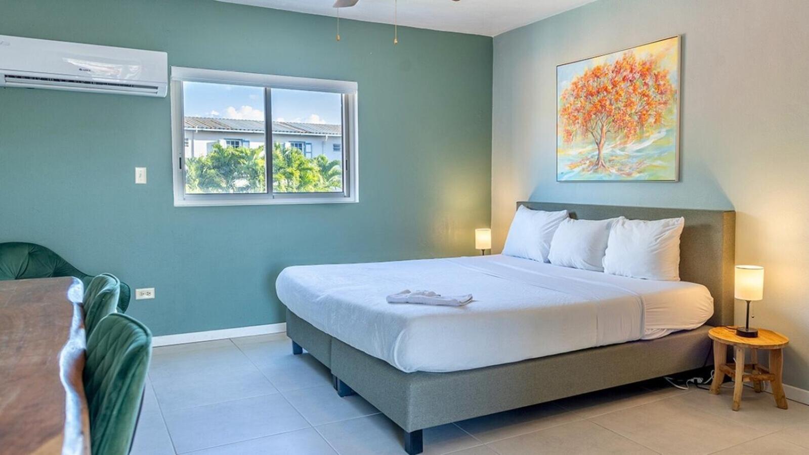Talk Of The Town Inn & Suites - St Eustatius Oranjestad  Extérieur photo