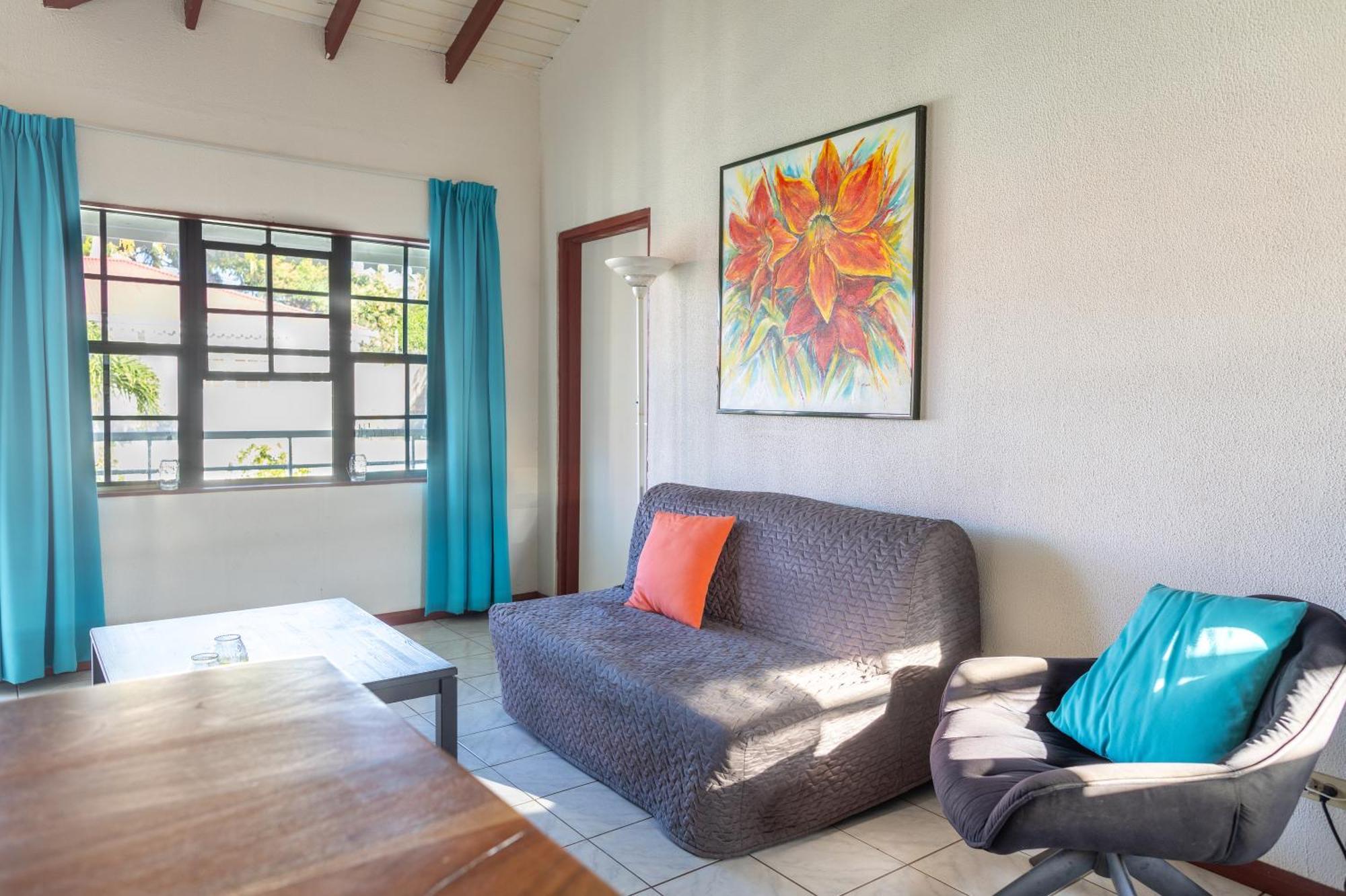 Talk Of The Town Inn & Suites - St Eustatius Oranjestad  Extérieur photo